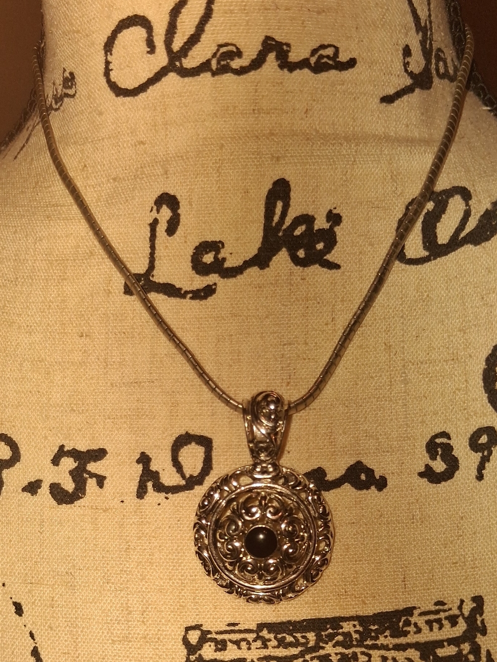 Vintage Silvertone  Filigree Pendant Necklace with Black Stone-Fashion Jewelry